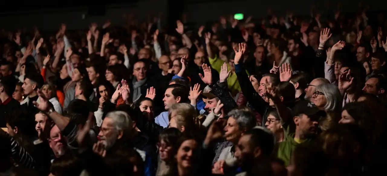 Vue du public lors de la soirée spectacle Etoiles Equestres 2024 au Salon du Cheval d'Angers